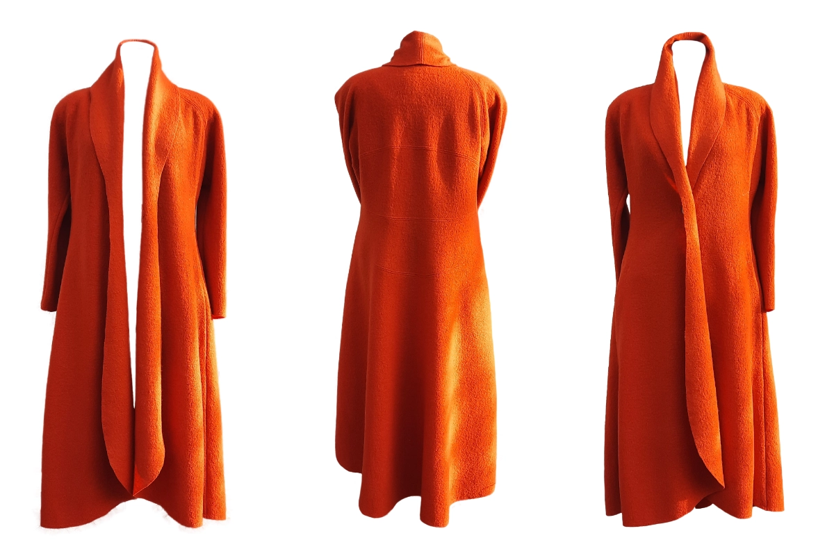 Oranger Mantel mit offenem Design, langen Ärmeln und einem schlichten, eleganten Schnitt in verschiedenen Ansichten.